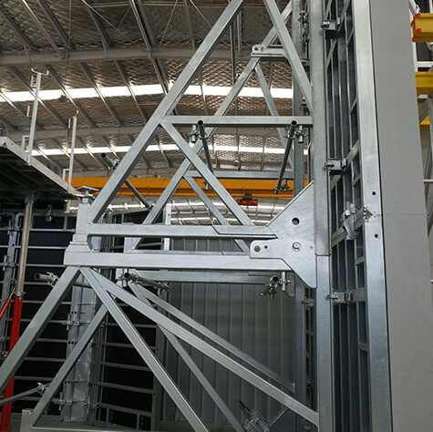 Single side bracket formwork
