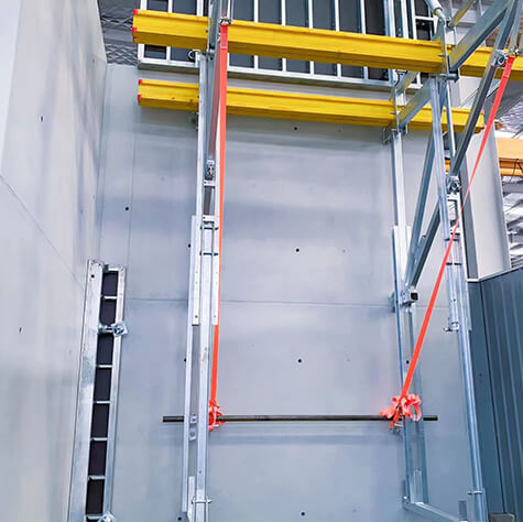 Climbing formwork