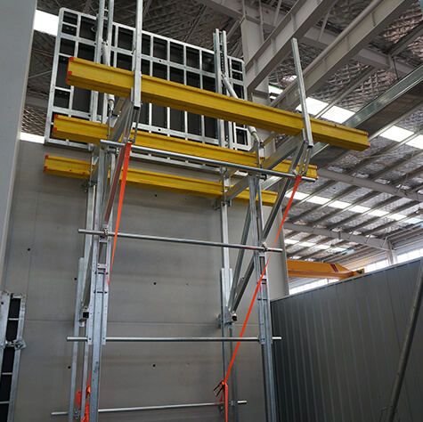 Climbing formwork