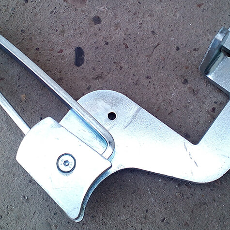 Steel frame formwork accessory