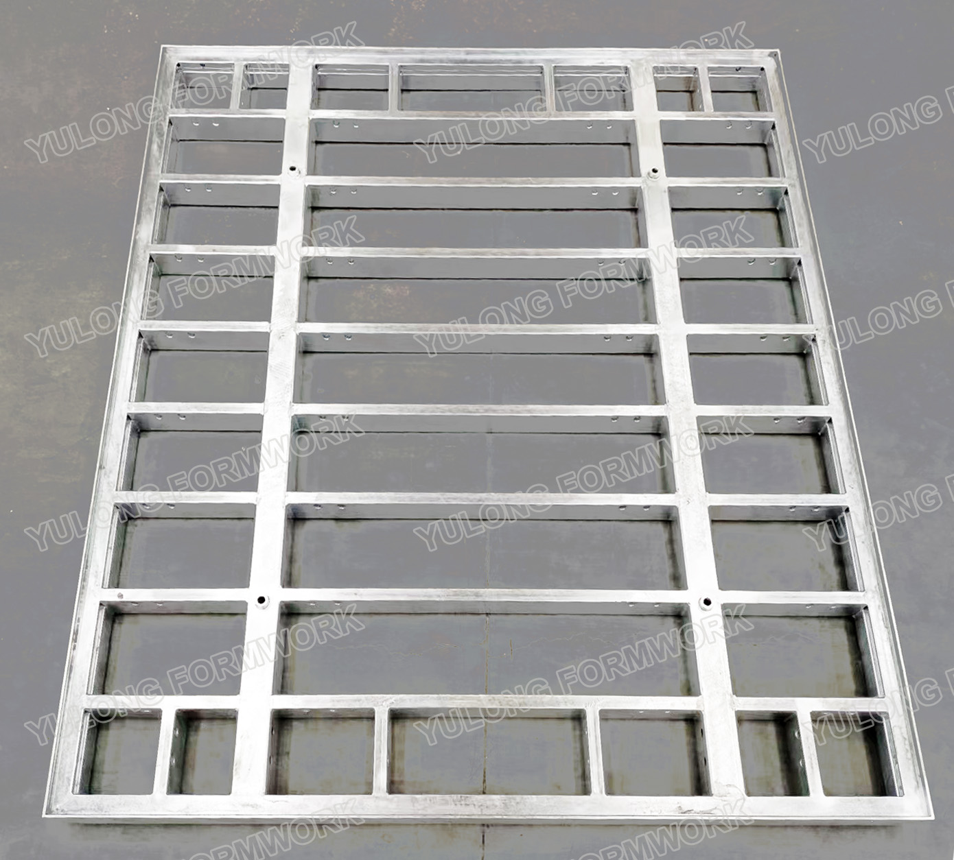 Steel frame wall formwork