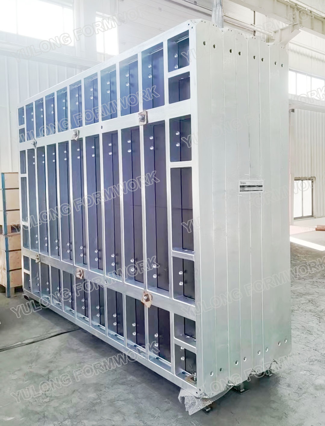 Steel frame wall formwork