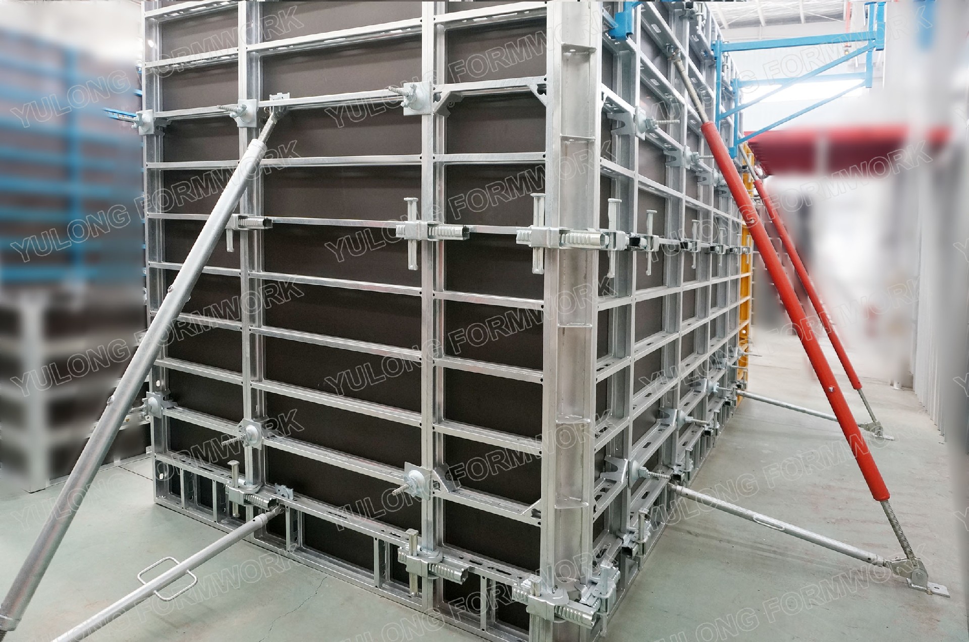 Light weight steel frame wall formwork